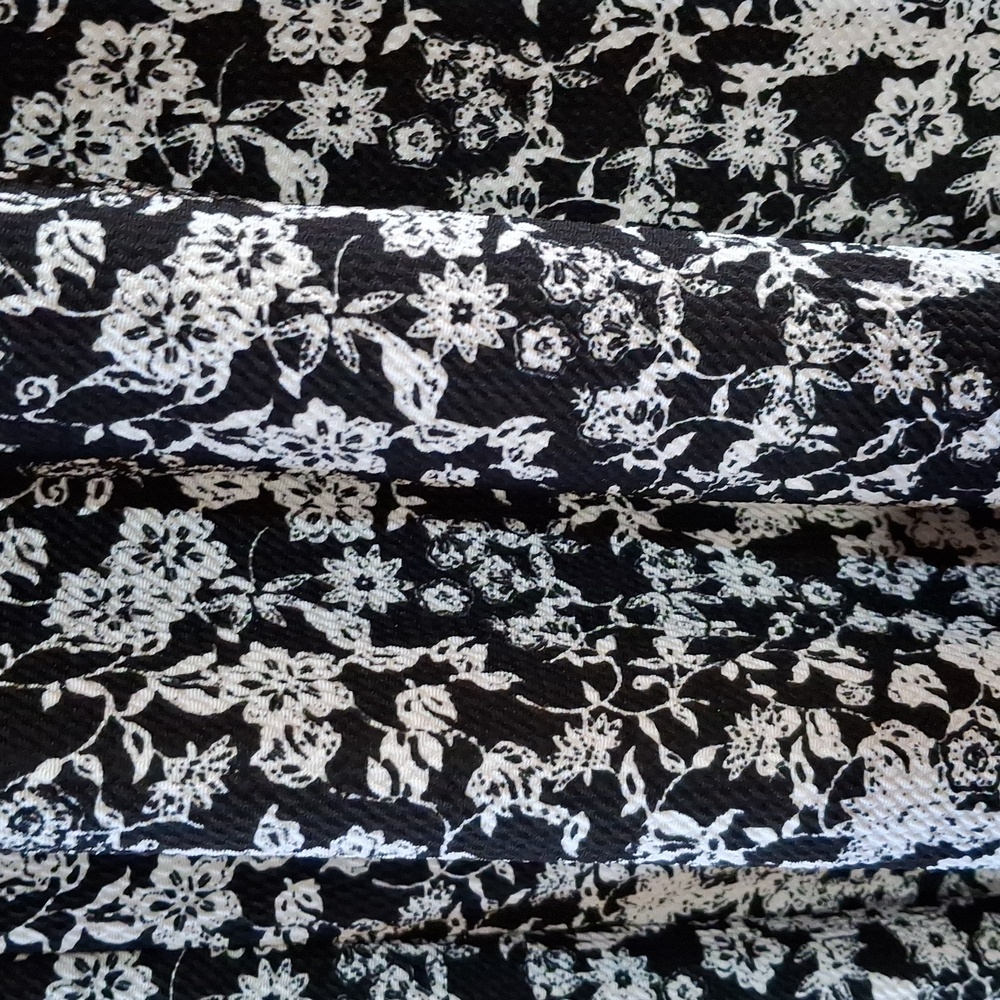 Haani Petites Size PL, Black And White Print. - Picture 2 of 7
